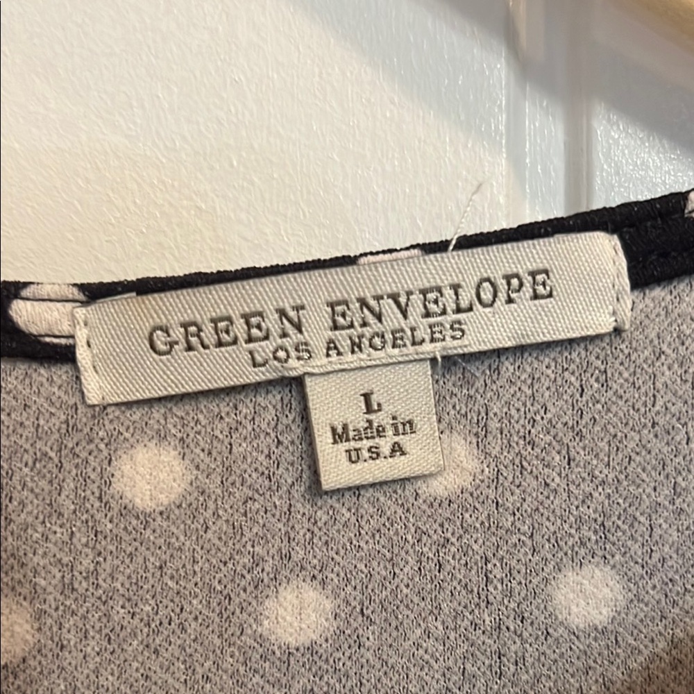 GREEN ENVELOPE Women's Large Blue with White Dots  Bell Sleeve Top - Picture 4 of 9